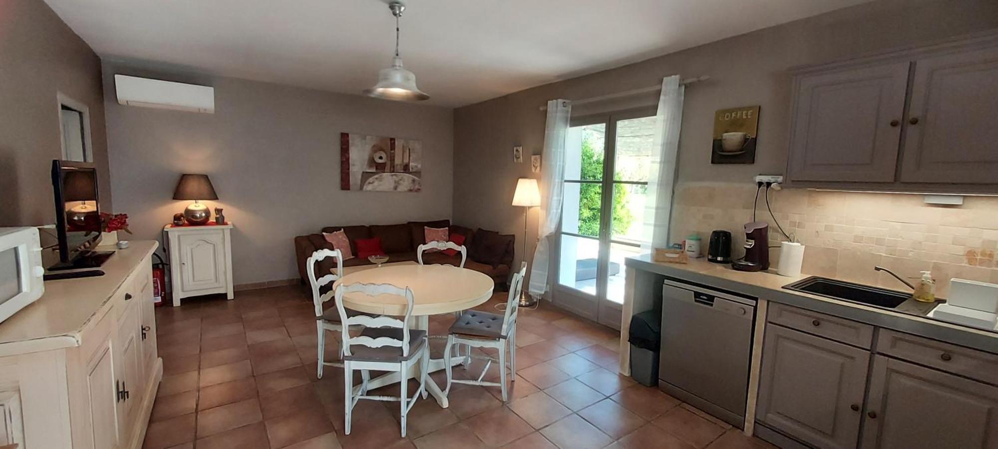 La Bastide Des Amouriers Caumont-sur-Durance Buitenkant foto
