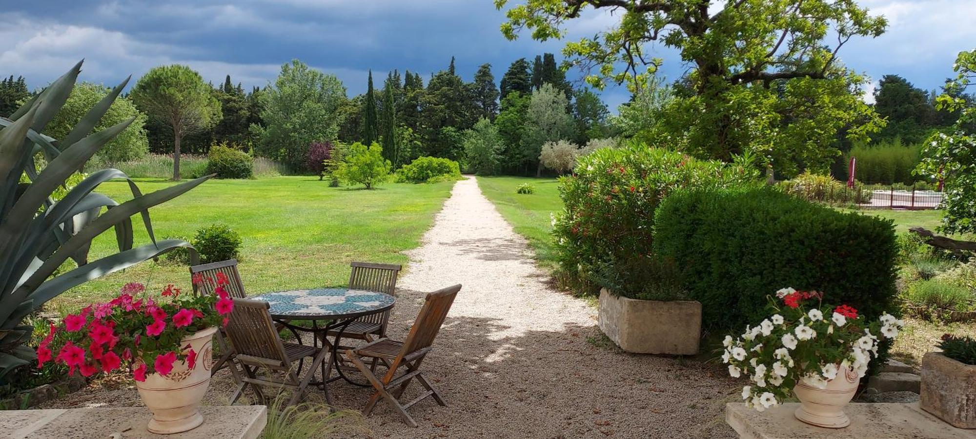 La Bastide Des Amouriers Caumont-sur-Durance Buitenkant foto